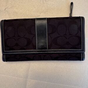 Vintage Coach Black Signature Long Wallet